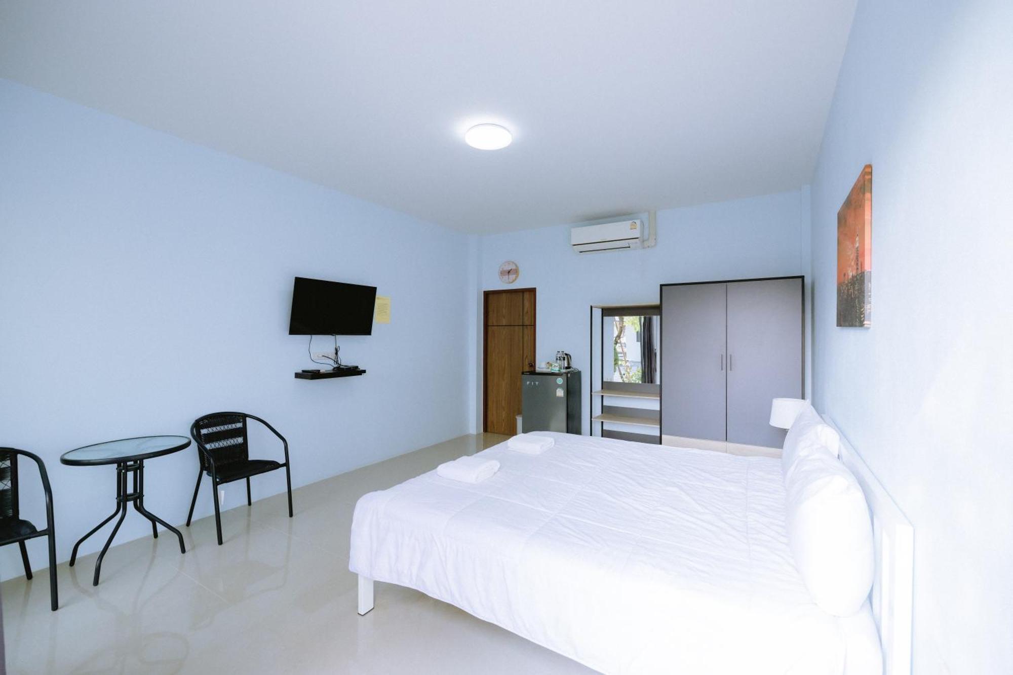 נאקון נאיוק Peeranon Resort חדר תמונה