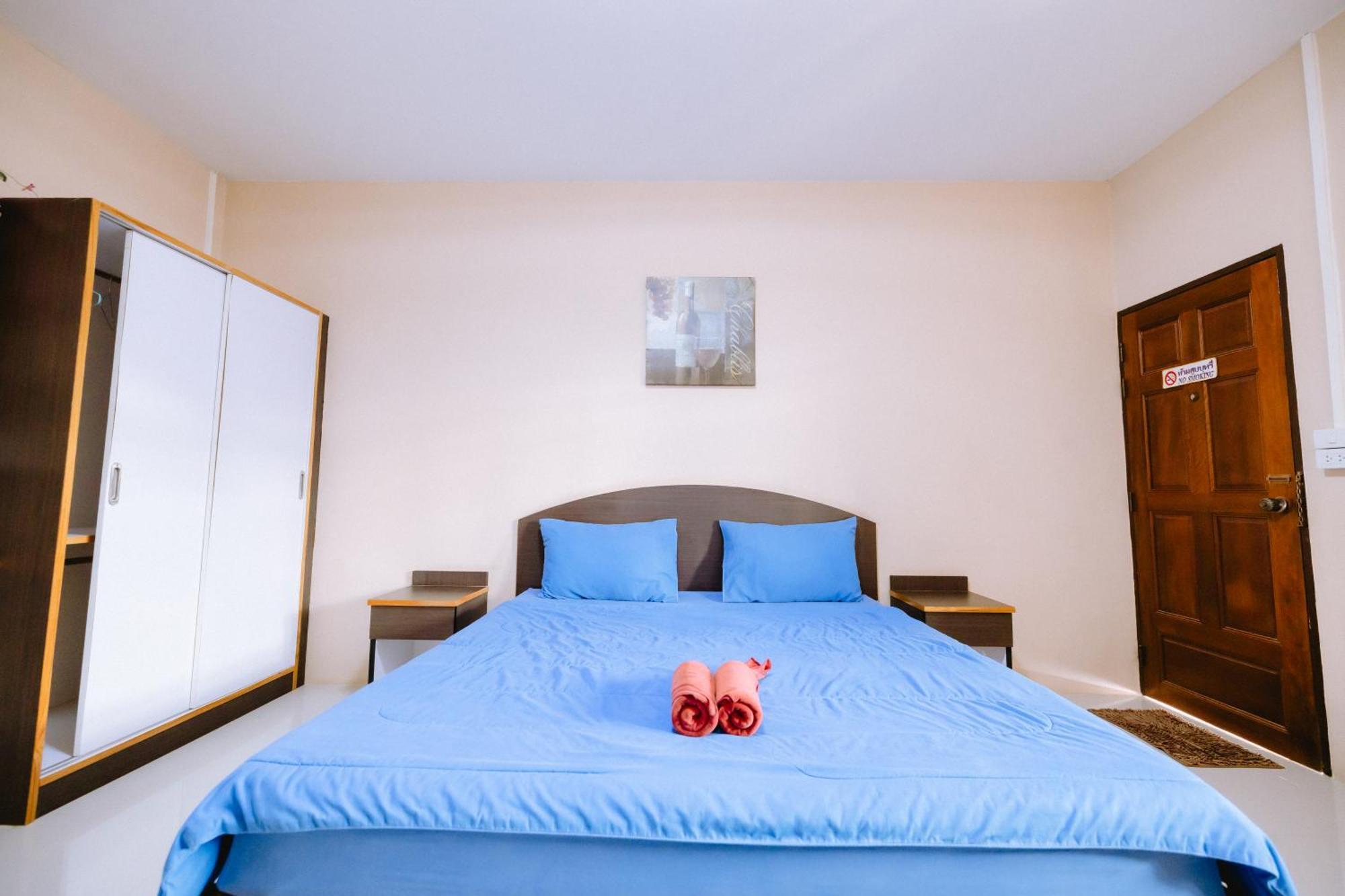 נאקון נאיוק Peeranon Resort מראה חיצוני תמונה