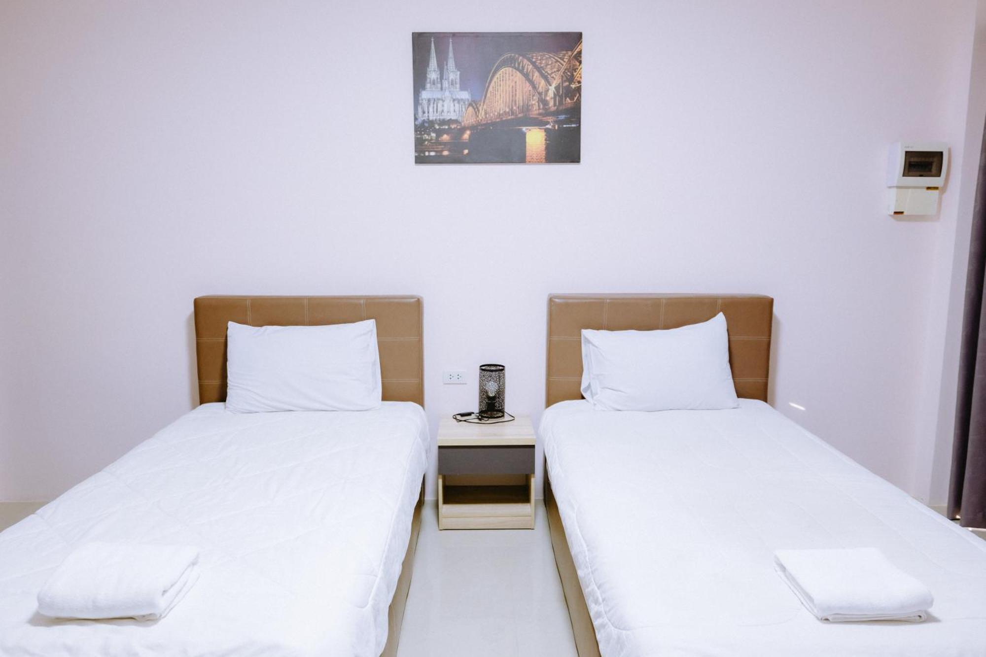 נאקון נאיוק Peeranon Resort חדר תמונה